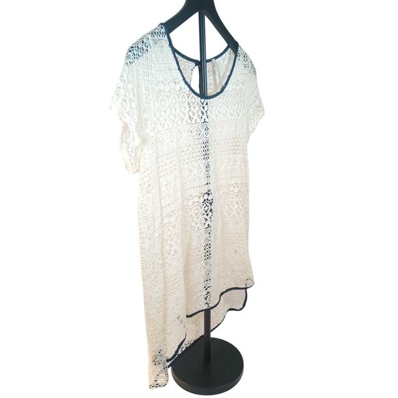 PAPER CRANE Medium White See through Lace Short sleeve shirt with navy trim - Picture 5 of 7